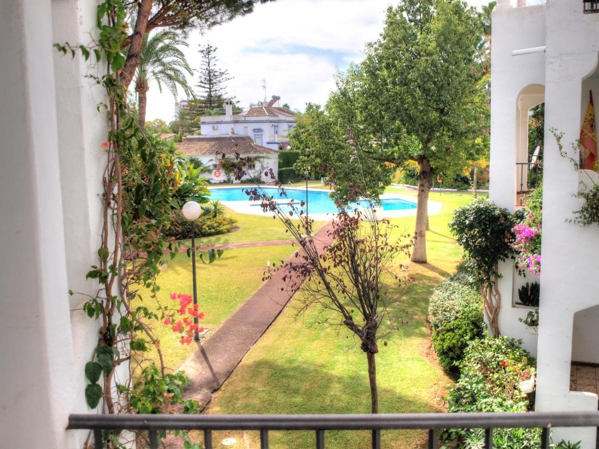 Sun Beach Apartment Естепона Екстериор снимка