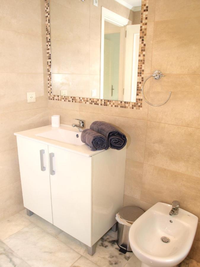 Sun Beach Apartment Естепона Екстериор снимка