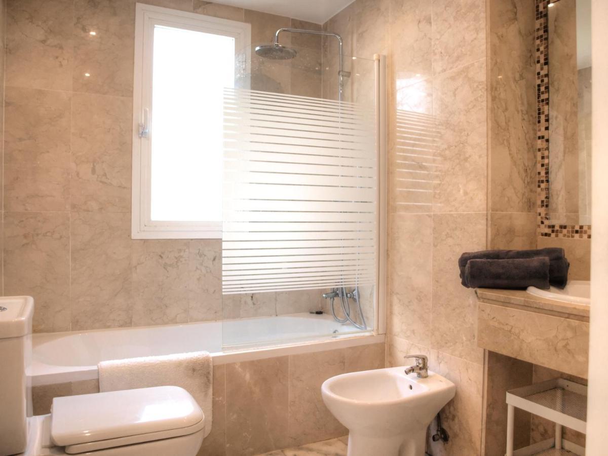 Sun Beach Apartment Естепона Екстериор снимка