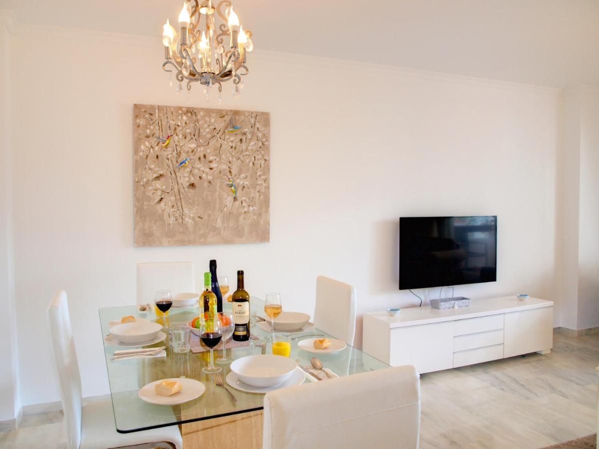 Sun Beach Apartment Естепона Екстериор снимка